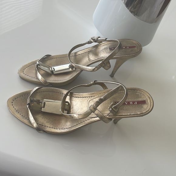 Prada gold sandal - Picture 2 of 5